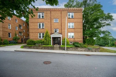 3 William St #2