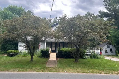 299 S Precinct St 1