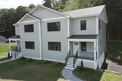 27 Rollins St #A 1