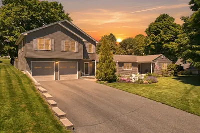 6 Brynmawr Dr 1