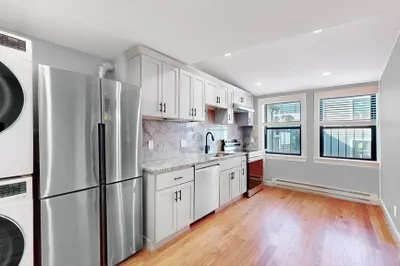 77 Hudson St #3