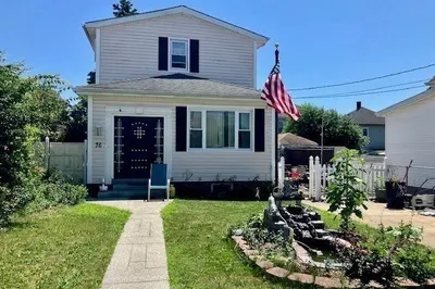76 Capitol St 1