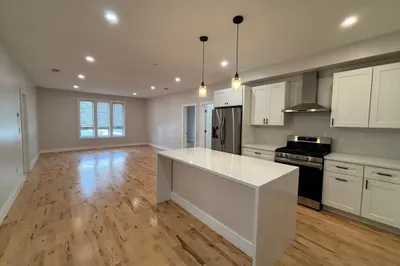 178 Washington Ave #304
