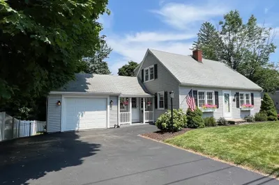 3 Davis Road 1