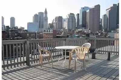 56 Prince St #4