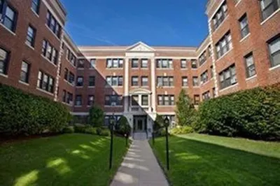 137 Englewood Ave #31