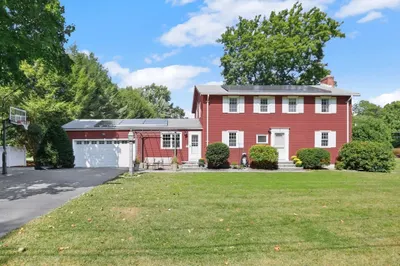 3 Valley Brook Rd