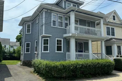 210 Hancock St #210 1