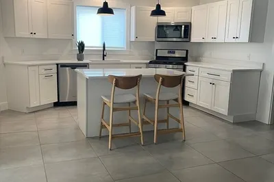 41 Lafayette Street #1