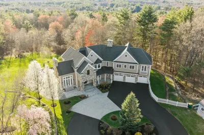 68 Prospect Hill Rd 1