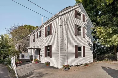 34 Green Court