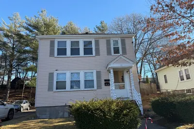 32 Glenellen Rd #2