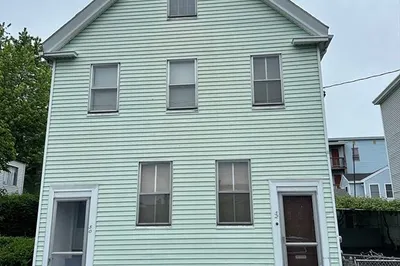 50 Keene Street 1