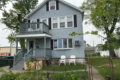 103 Wright Ave #1