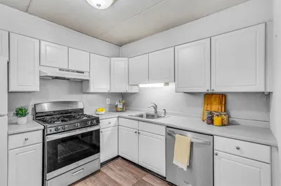 1550 Worcester Road #101 1