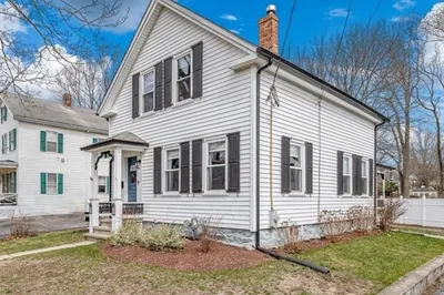 9 Southwick St
