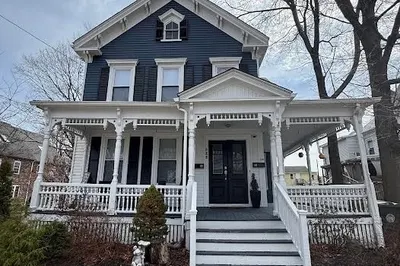 130 Elm Street #02 1