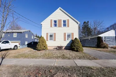 114 Lawrence St