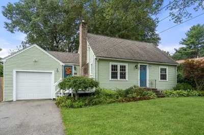 55 Cutler Dr 1