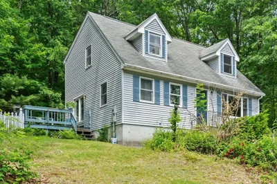41 Ashley Dr