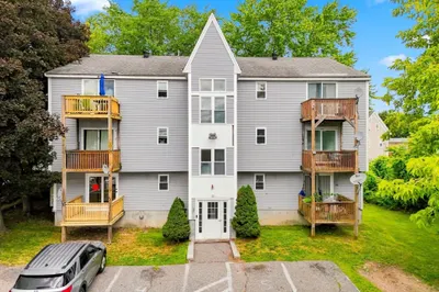 28 Ware St #1 1