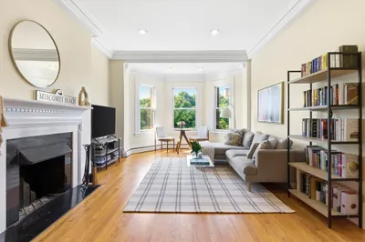 320 Commonwealth Avenue #41 1