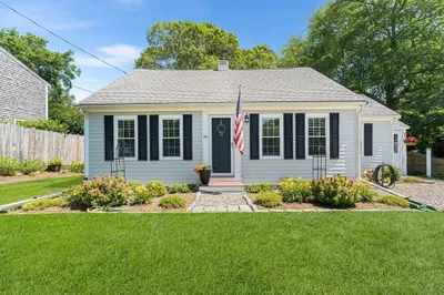 20 Amvets Ave