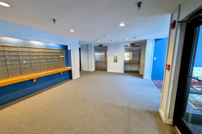 4 Summit Dr #107 1
