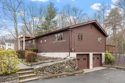 480 Farm Road