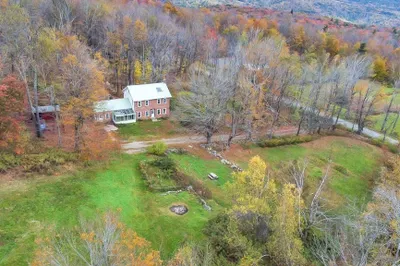 40 Holcomb Rd 1