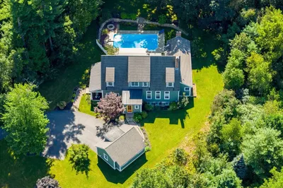 3 Olde Century Farm Rd 1