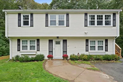12 Harton Ross Drive 1