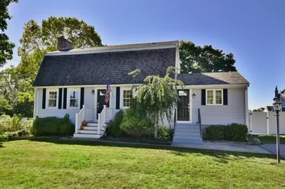 103 Peck Street 1