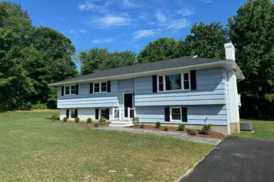 295 Ashland St 1