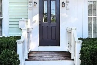 348 Commercial St #2
