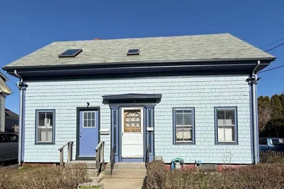 38 Friend Street #1