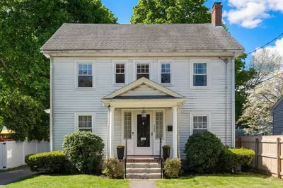 132 Dale St