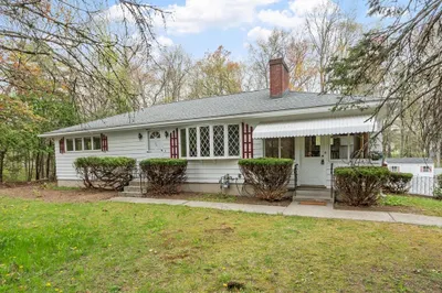 108 Lowell Rd 1