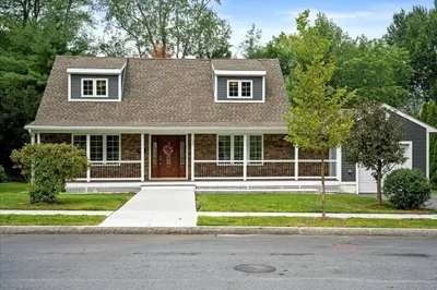 107 Newton Ave N Ave 1