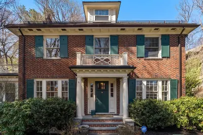 41 Edge Hill Rd