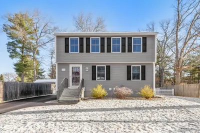 51 Valley Rd 1
