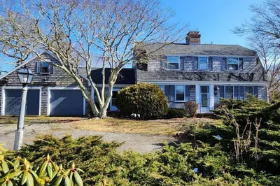 148 Berry Avenue 1