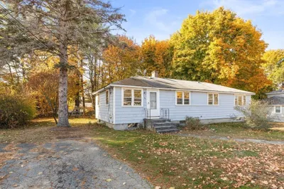 33 Neillian Street #1