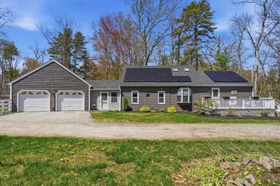 299 Clarke Road Ext 1