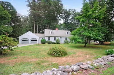 6 Hosmer Street