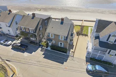 85 Willow Rd