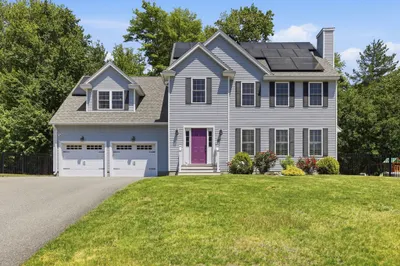 37 Hemlock Dr 1
