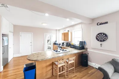 32 Fisher Ave #2 1