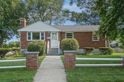 111 Crestfield Dr