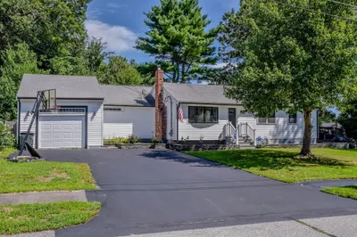 92 Taxiera Rd 1